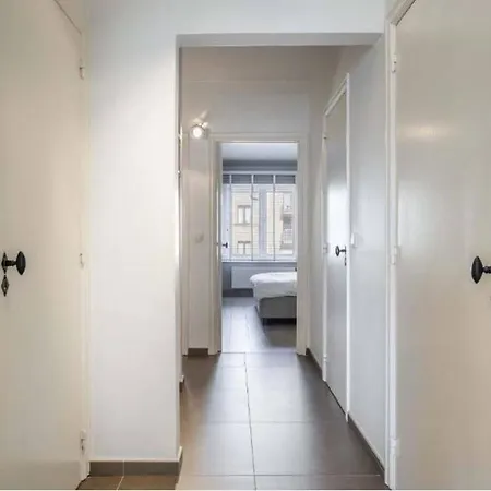 Residentie Malaga Met Garage Apartment Nieuwpoort Exterior photo